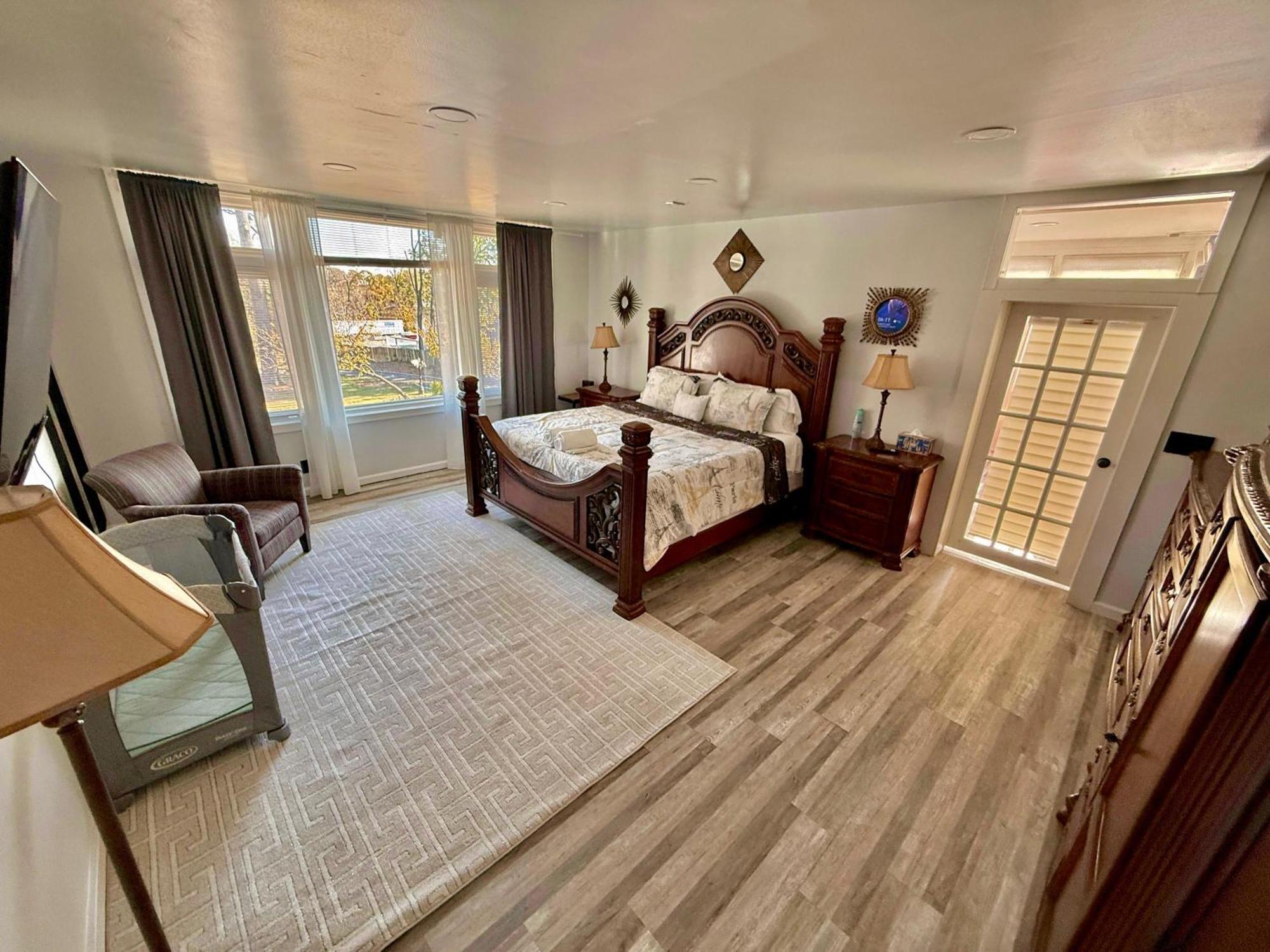 Ultimate Luxury Villa - Pool, Sauna, Hot Tub & More Paterson Exterior photo